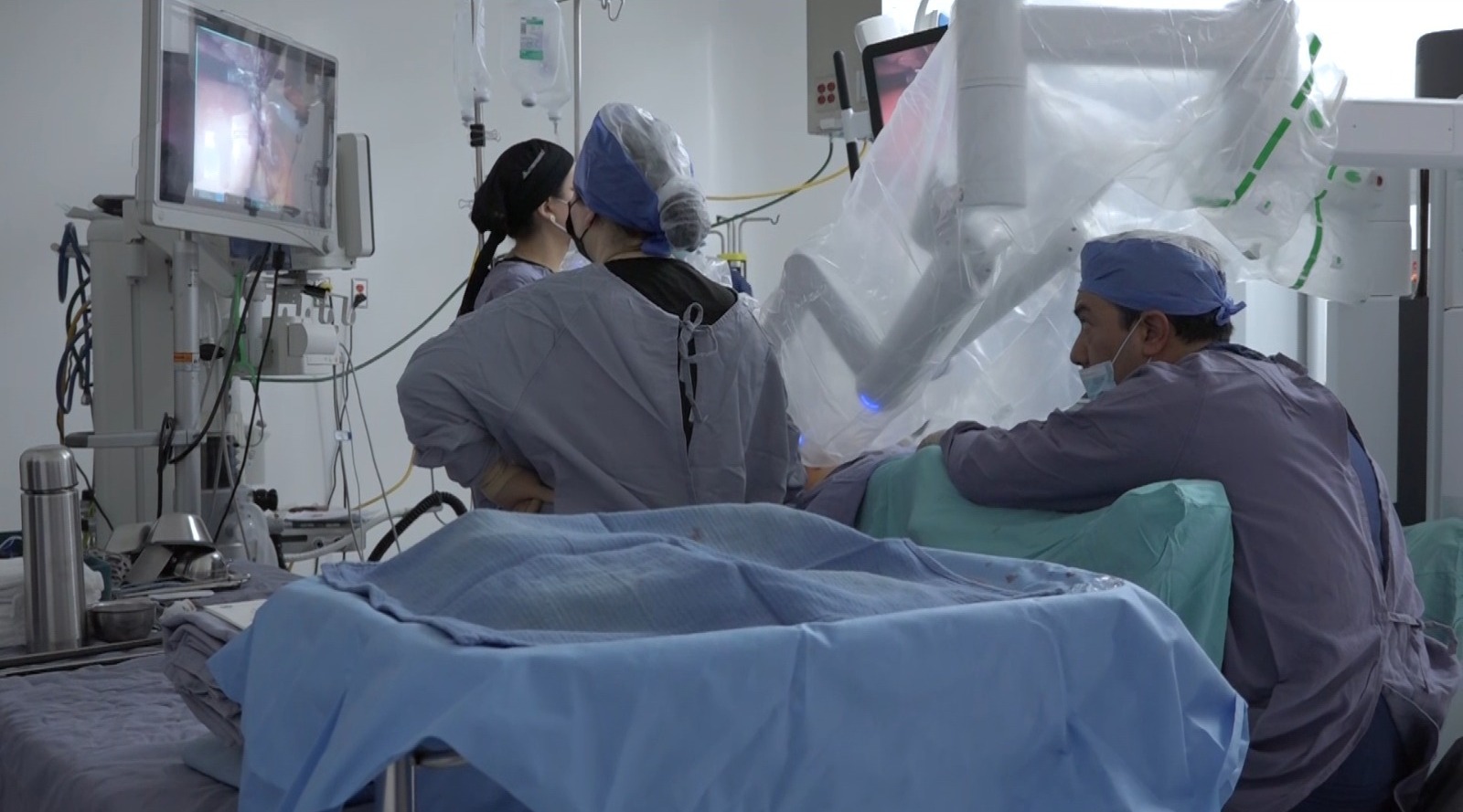 Llega 4ta generación de cirugía robótica a Tijuana